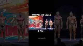 Rifiuta la medaglia per poi…