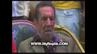 Kolpaçino ~ Aydemir Akbaş ~ Antibiyotik alıyorum  * Tüm video replikler tek bir uygulamada Myreplik