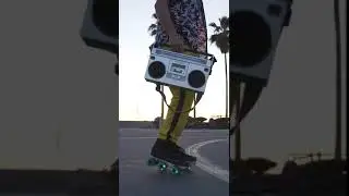 AZ107 Roll With Me