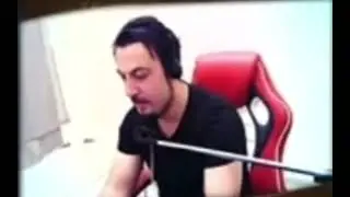 KLAVYE DELİKANLISI.