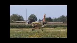 DeHavilland DHC-6 Series 300 Twin Otter Taxiing and Takeoff CSU3