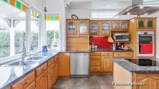 Carolyn Brooks & Justin Coleman - Myagent - Real Estate Video & Photography