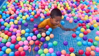 Pool  Play Toy Dinosaurs and Dinosaur Fight stories for kids with @AngelandAaronPlay
