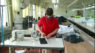 Осуждённые Бийского исправцентра освоили швейное дело и теперь работают на городском предприятии