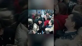 Лифт смеха. Аппетит пришел 