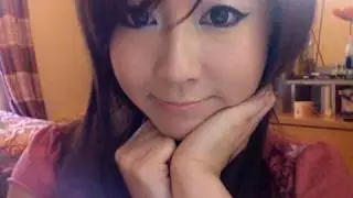 2NE1 Park Bom Look