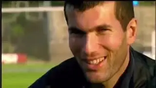 ZIDANE   Deux VIDÉOS BUZZ où il TOMBE de Cheval et où il PARLE du Contrôle de balle !!!