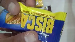 ASMR video opening of chocolate candy|relaxing video