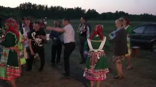 Саша Иванов гармонист и певец  на моркинской свадьбе