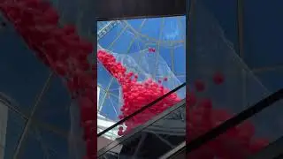 Город Орел удивился. Спуск шаров в ГРИННе на 9 мая.