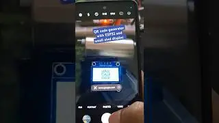 QR code generator with ESP32 and small oled display 