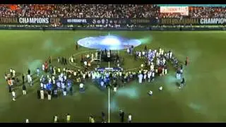 Cristiano Ronaldo and Iker casillas Lift the trophy (Real Madrid 3 --1 Chelsea )  08.08.2013