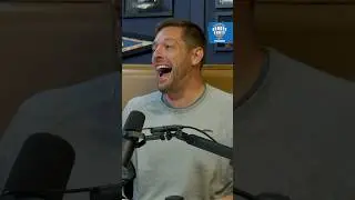 David Lee + Edie Falco swap stories about the #Knicks in the 2000s. 🤯#shorts #podcast #history #nba