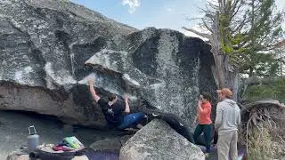 Vision Quest (V5/6) - Tall Beta: Lake Tahoe Bouldering [Pfiff]