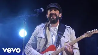 Juan Luis Guerra - La Calle [Live] ft. Juanes
