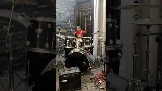 Drumer Levi