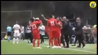 فيديو :
لاعبوا المنتخب الوطني يتناولون وجبة الإفطار وسط المقابلة