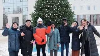 Foreign students wish happy new year