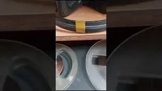 мой батя в молодости и его брат