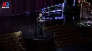 Carolina Herrera: ‘Free Venezuela’
