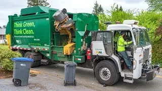 Peterbilt 320 - McNeilus M/A Garbage Truck