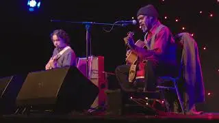 Frank Yamma - Nguta Waljilpa (LIVE)