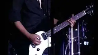Search - Bencana (Konsert Live Evolusi 2004 di Stadium Merdeka)