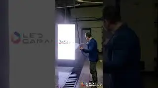 Наш эксперимент удался! LED экраны не боятся воды, мы это проверили.