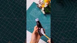 Easiest Bottle Painting 🌷 #DIY #bottleart #youtubeshorts