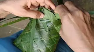 പൂ പറിക്കാൻ കൊമ്മമടഞ്ഞാലോ// ഓല കൊണ്ട് കൊമ്മ മടയാം//coconut tree leaf basket