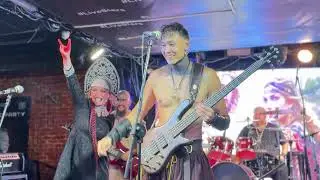 Морроз + InnaSyberia- Змей (live Stars Moscow 11.10.2024) где энергия встречает странность