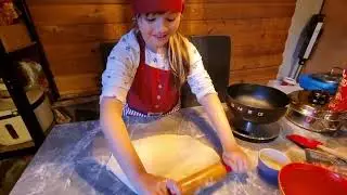 Did I do it right? watch and comment if you like it. #pizzarul #pizzatime