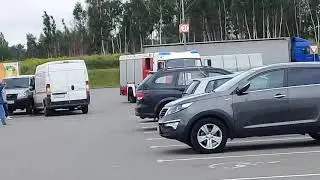 Авария Афтамабил паркофка глобус новая Рига