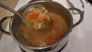 ROASTED CHICKEN CAULIFLOWER SOUP