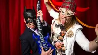 Wedding Photo Booth: Ami+Rikki by Laura Radford Photography