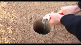 Смесь зубной пасты, колы и перекиси водорода..