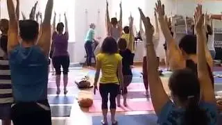 Уткатасана