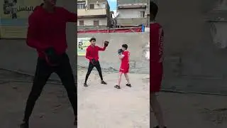 البطل زياد تامر فى بطوله الكيك بوكس أثناء تدريبه قبل البطوله