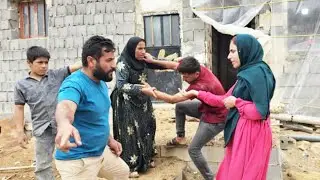 Sufering and Separation:The Life of Hosein and Soraya in the Shadow of the Threat of the Cruel Hojat