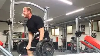 150 kg barbell row/ Langhantelrudern