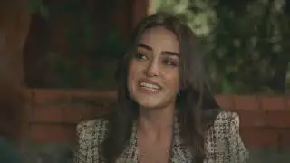 Sibel Ramo' nun Taklidini Yapıyor