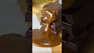 Kit Caramelos: Chocolates 70% Cacau Recheados com Caramelos de Frutas!