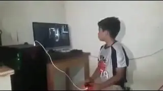 kocak !! maen games nangis