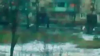 Эти люди что-то