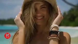 Colorful Beach Party Beautyful Girls
