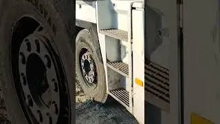 когда утром не просыпается друзья на кофе 😂😂😂😂😂😂😂😂