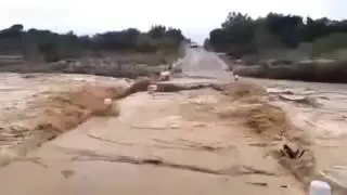 viral videos flash flood in just 2 minute