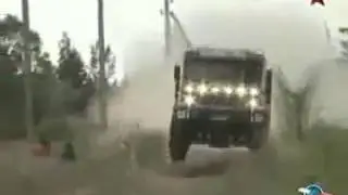 КамАЗ 4326 на дакар по грязи, гонки на грузовиках