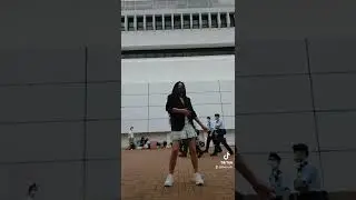 MAY MGA DUMAAN 🤭👮‍♂️✌️ 
