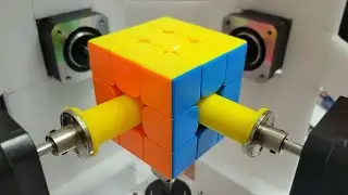Rubik's Cube Solving Machine - UC Riverside EE Senior Design 2023